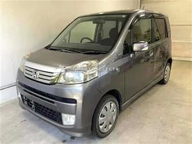 Honda Life 2011, auction grade 3