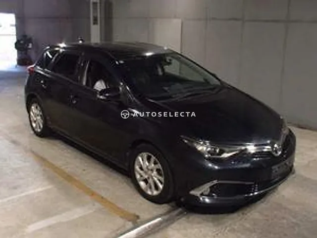 Toyota Auris 2015, auction grade 3.5