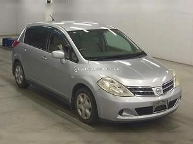 Nissan Tiida 2011, auction grade 3.5