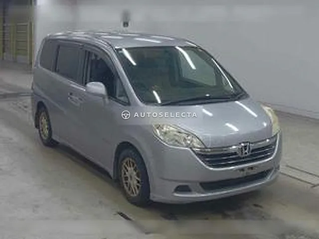 Honda Stepwgn 2006, auction grade 3.5