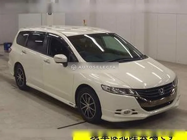 Honda Odyssey 2011, auction grade 3.5