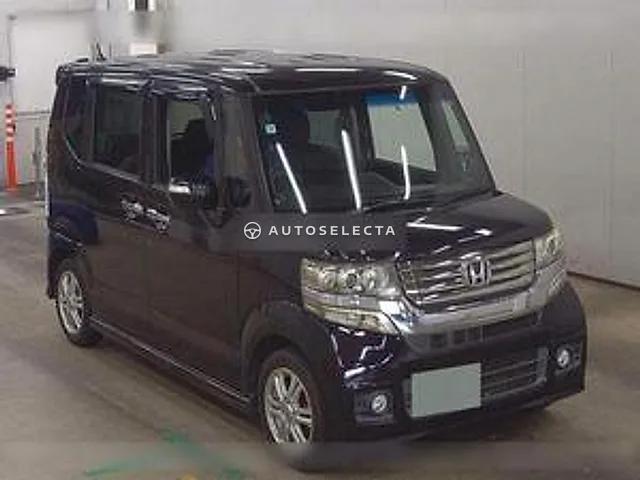 Honda N-BOX Custom 2013, auction grade 3.5