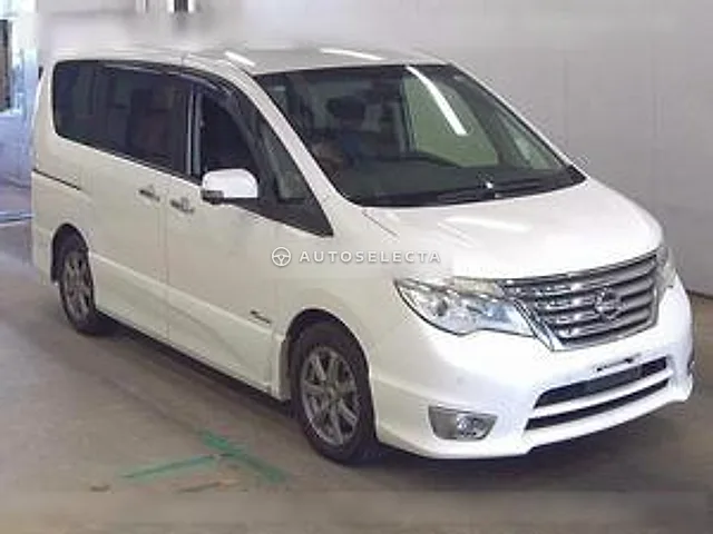 Nissan Serena 2015