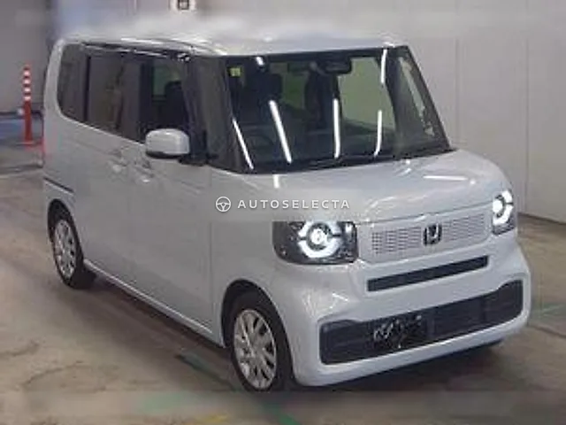 Honda N-BOX 2023, auction grade 3.5
