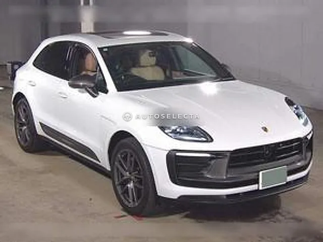 Porsche Macan 2024, auction grade 5