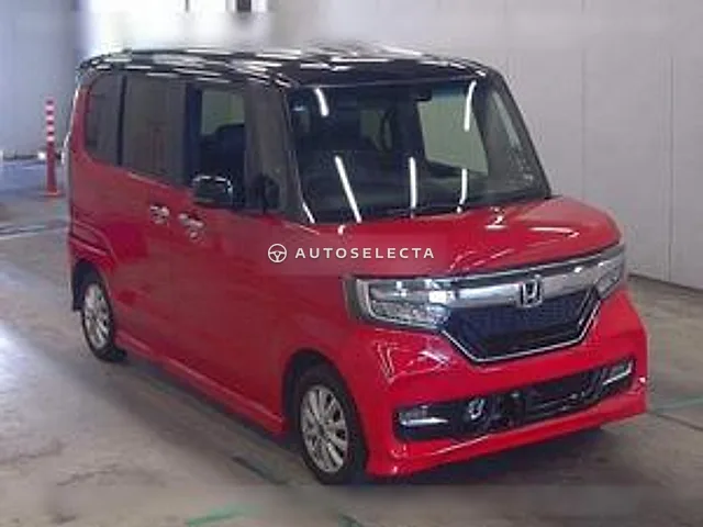 Honda N-BOX Custom 2020, auction grade R