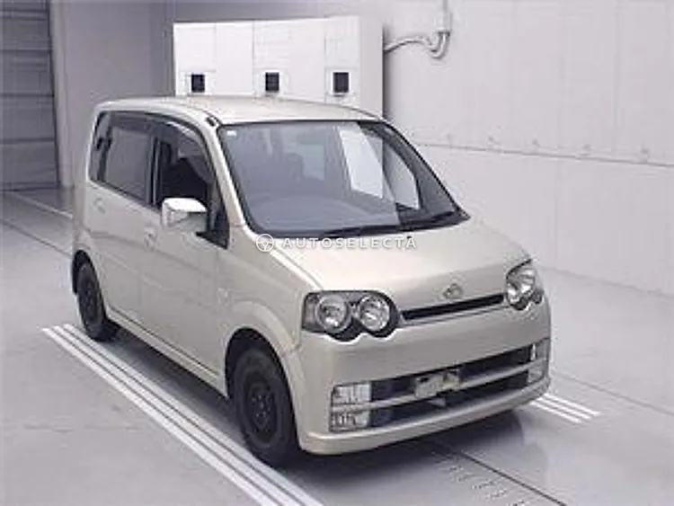 Daihatsu Move 2003, photo 1 of 1