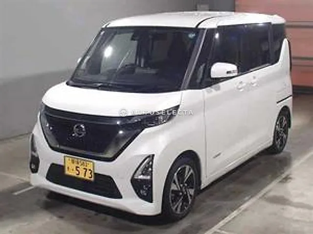Nissan Roox 2022, auction grade 4.5