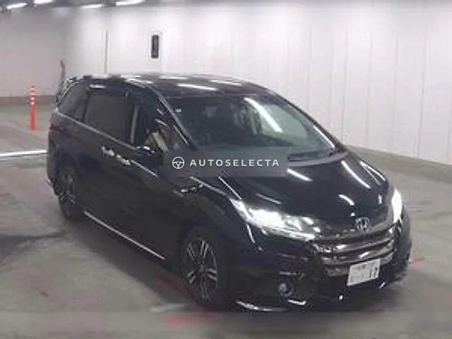 Honda Odyssey Hybrid 2016, auction grade 3.5