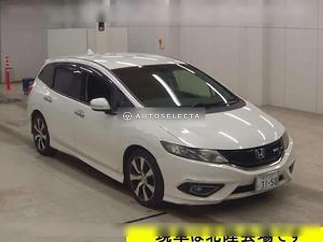 Honda Jade 2015, auction grade 3