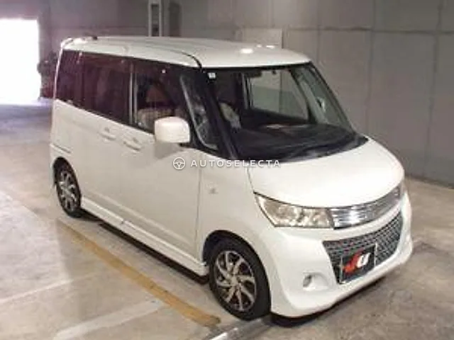 Suzuki Palette 2010, auction grade R