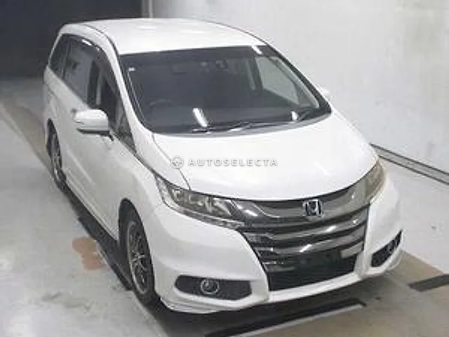 Honda Odyssey 2013, auction grade 3