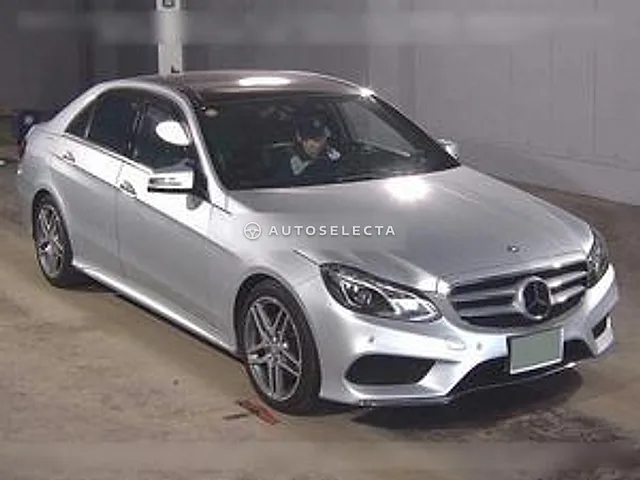 Mercedes-Benz E-Class 2014, auction grade 4