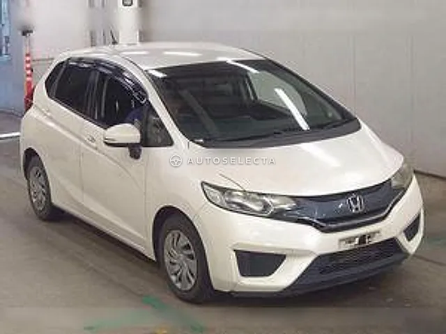 Honda Fit 2013, auction grade 4