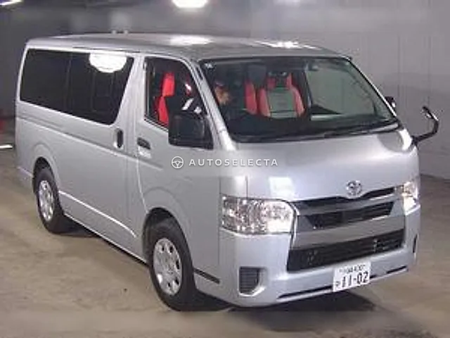 Toyota Hiace Van 2021, auction grade 4