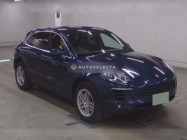 Porsche Macan 2015, auction grade 4