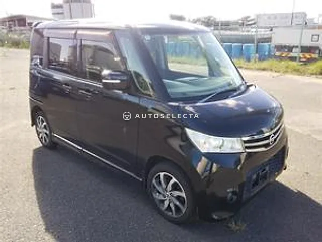 Nissan Roox 2012, auction grade 2