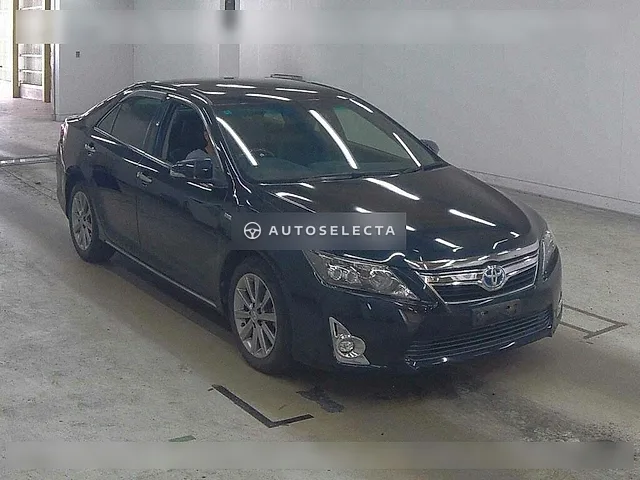 Toyota Camry 2013, auction grade 3.5