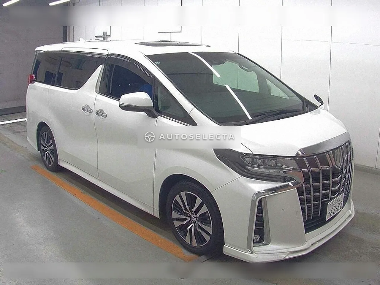 Toyota Alphard 2019, photo 1 of 1