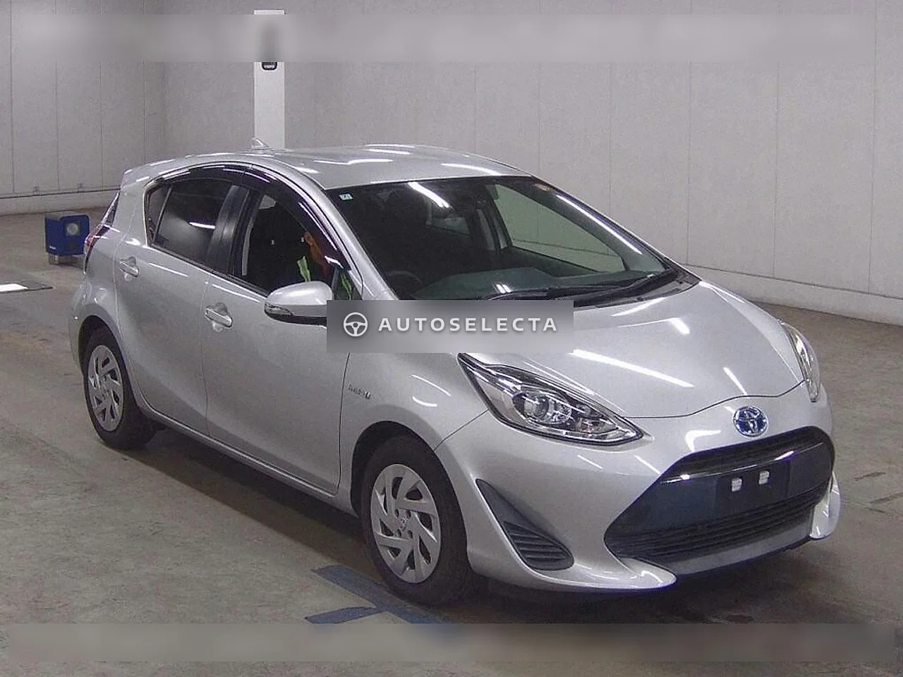 Toyota Aqua 2018, photo 1 of 1