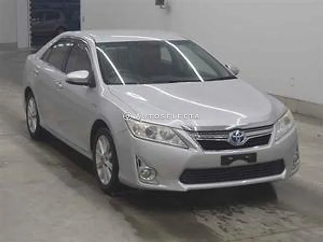 Toyota Camry 2011, auction grade 3.5