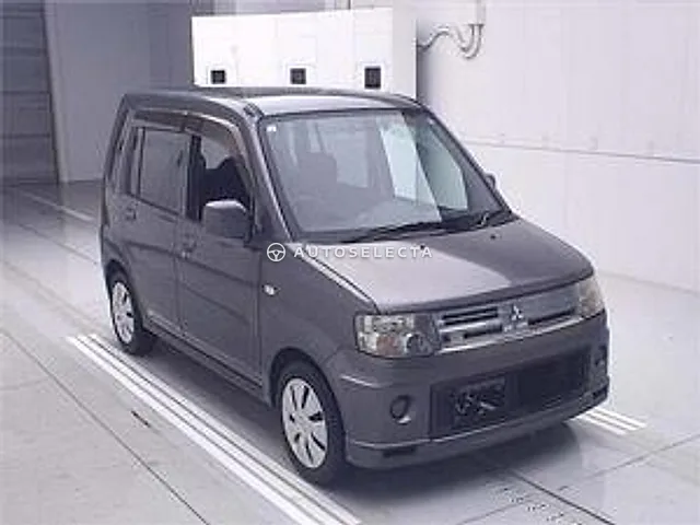 Mitsubishi Toppo 2009