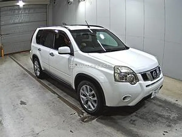 Nissan X-Trail 2010, auction grade 3.5