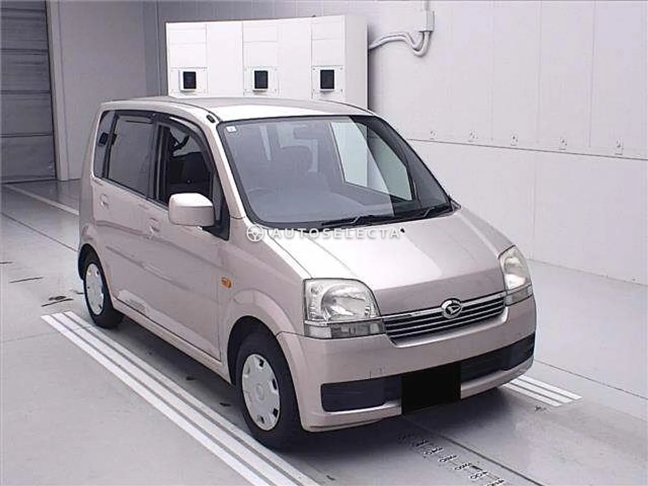 Daihatsu Move 2005, photo 1 of 1