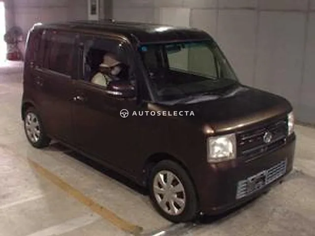 Daihatsu Move Conte 2013, auction grade 3
