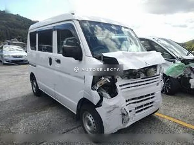 Mitsubishi Minicab Van 2023