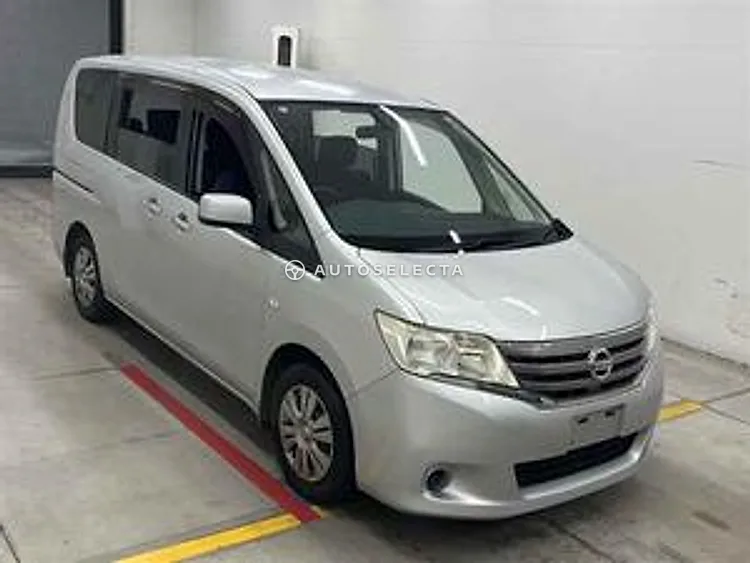 Nissan Serena 2011, photo 1 of 1