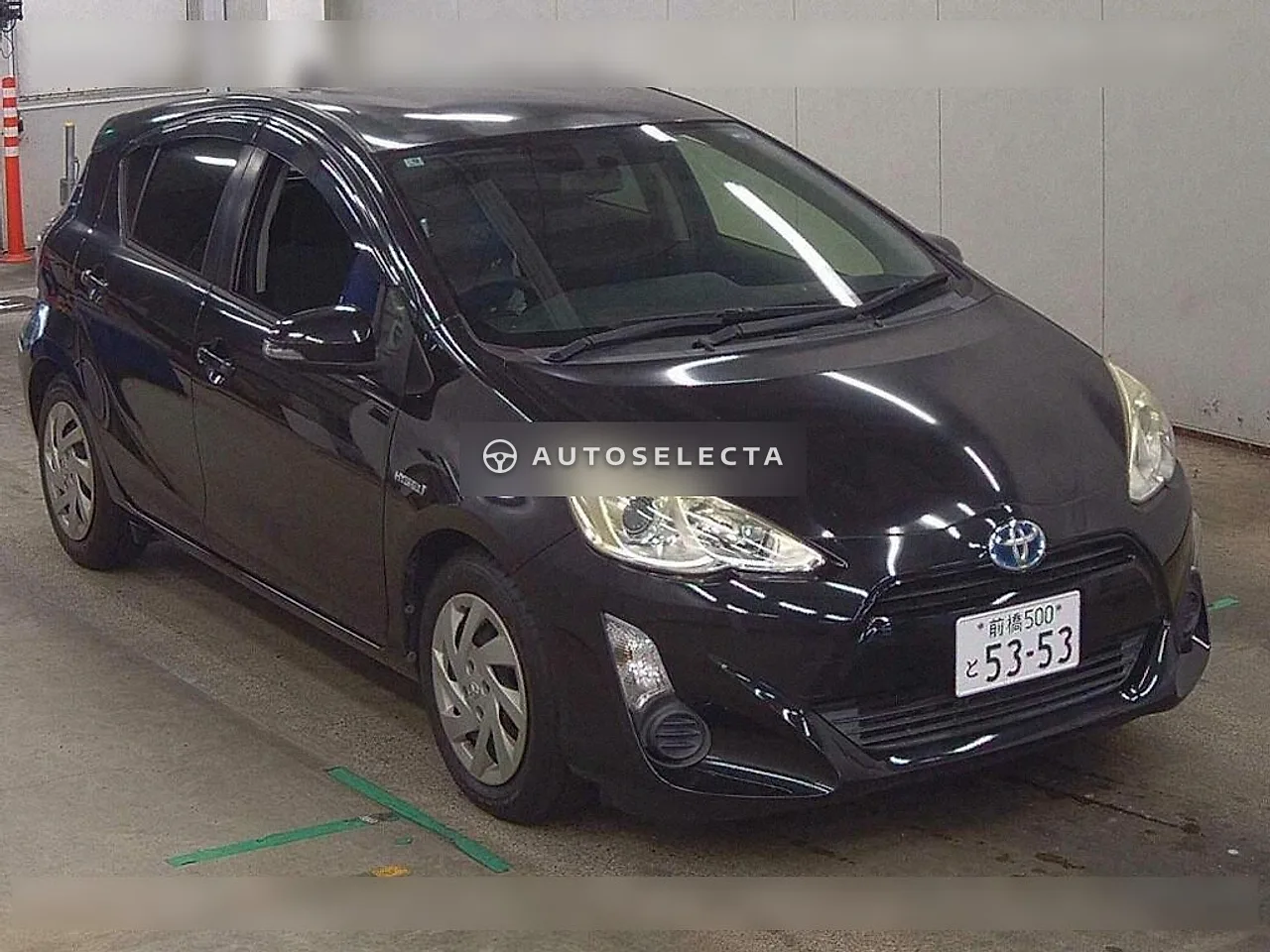 Toyota Aqua 2015, photo 1 of 1
