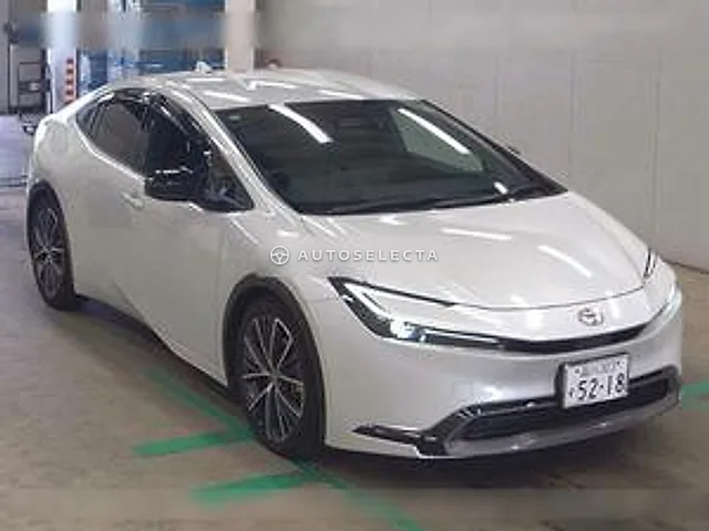 Toyota Prius 2023, auction grade 4.5
