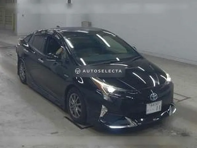 Toyota Prius 2017, auction grade 4