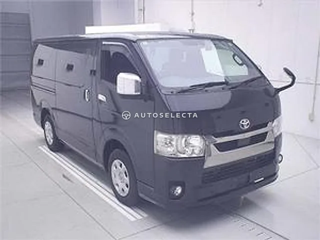 Toyota Hiace 2020, auction grade 3.5