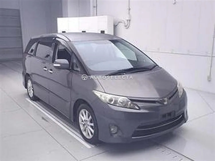 Toyota Estima 2010, photo 1 of 1