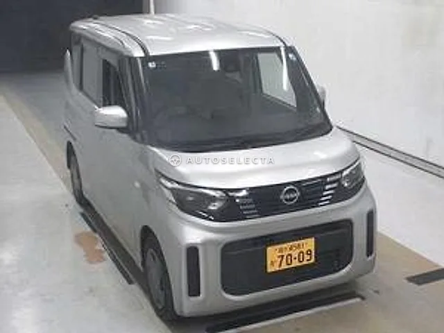 Nissan Roox 2025, auction grade 3.5