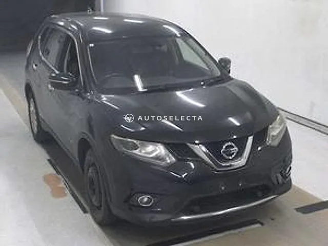 Nissan X-Trail 2015, auction grade 3.5