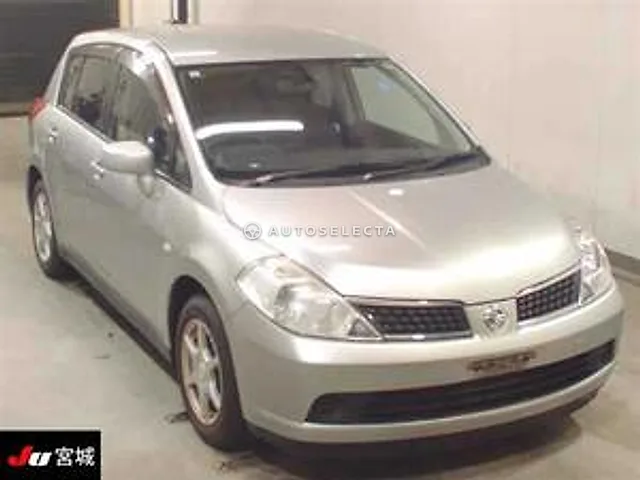 Nissan Tiida 2005, auction grade 3