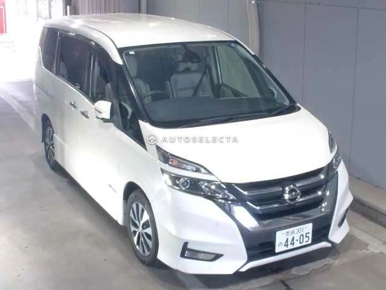 Nissan Serena 2017, photo 1 of 1