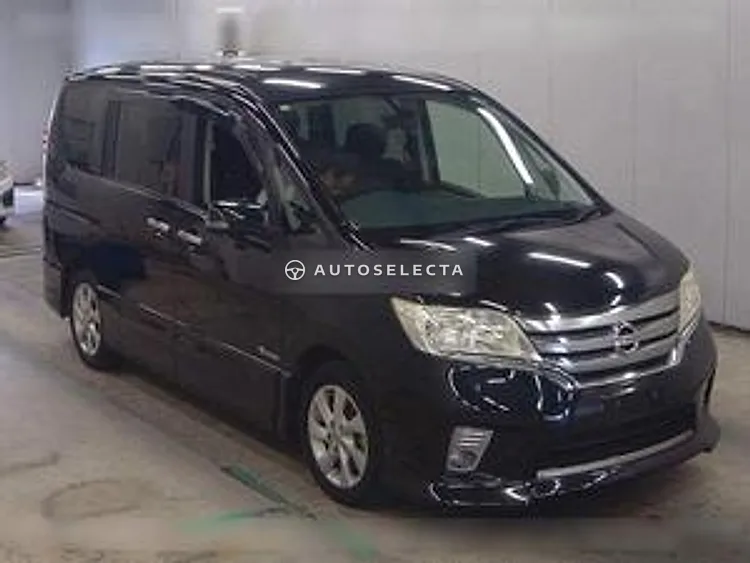 Nissan Serena 2013, photo 1 of 1