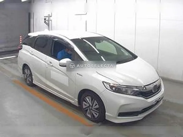Honda Shuttle 2021, auction grade 4