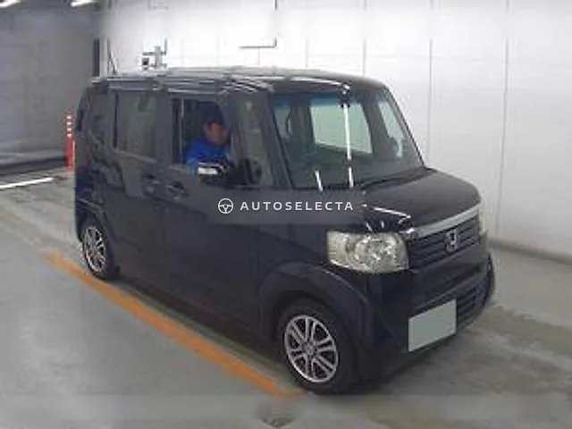 Honda N-BOX+ 2014, auction grade 3.5