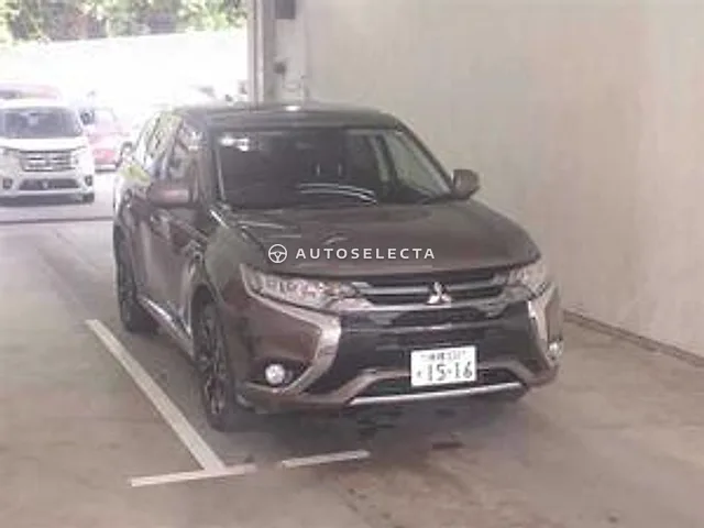 Mitsubishi Outlander 2016, auction grade 4