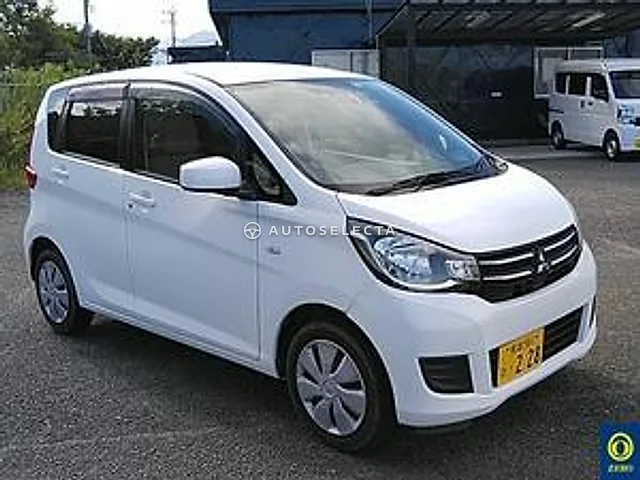 Mitsubishi eK Wagon 2017, auction grade 3.5