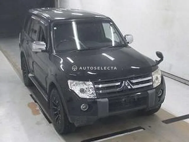 Mitsubishi Pajero 2006, auction grade R