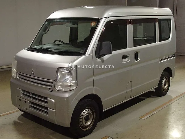 Mitsubishi Minicab 2017, auction grade 3.5