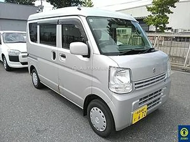 Suzuki Every Van 2017, auction grade 3