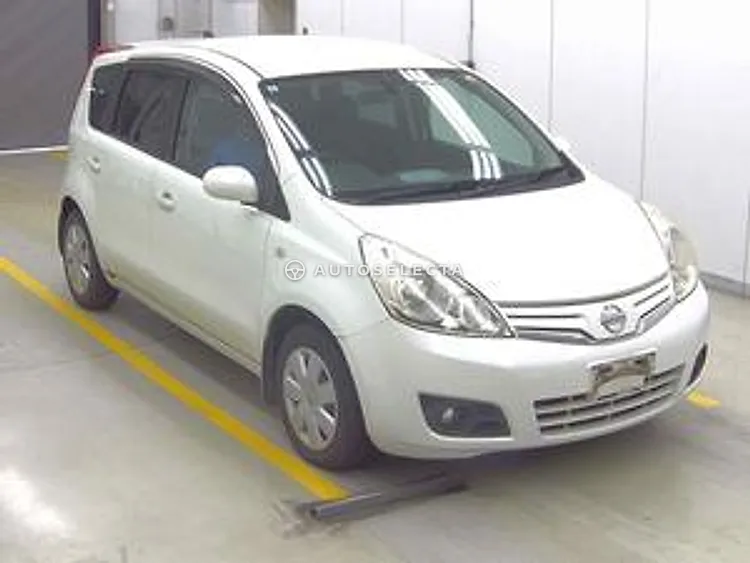 Nissan Note 2012, photo 1 of 1