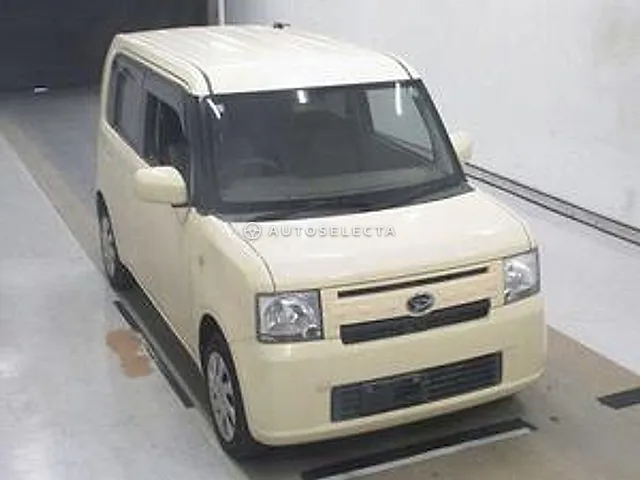 Daihatsu Move Conte 2011, auction grade 3
